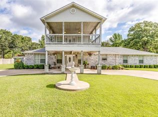 104 Maples Trl, Mabank, TX 75156