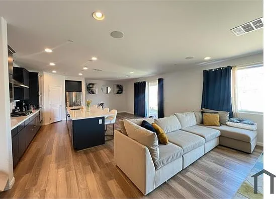 9330 Copernicus Ave — Photo 4
