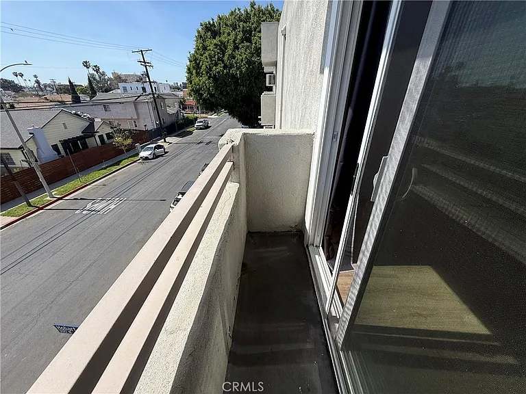 400 N Hobart Blvd #304 — Photo 14