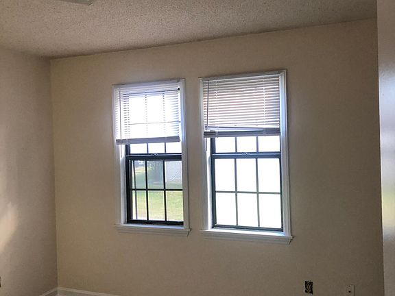2nd image of 8115 Farmlea Cir