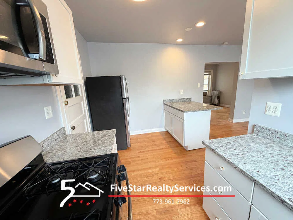 4010 N Bernard St — Photo 3