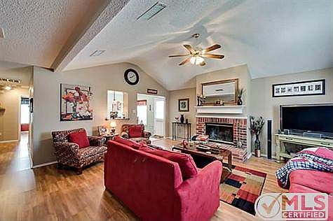 2nd image of 5606 Millington Trl