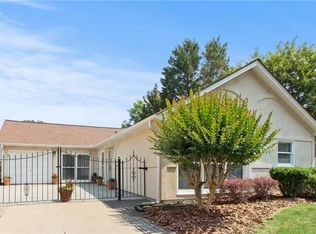 1015 Essex Ct, Alpharetta, GA 30004