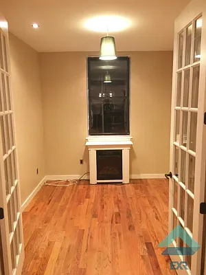 Rented by EXR | media 34