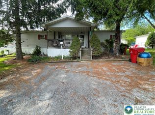 1006 Redwood Dr, Breinigsville, PA 18031