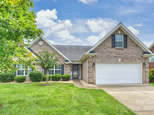5205 Sustar Dr, Monroe, NC 28110