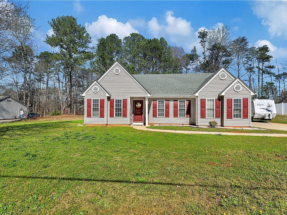 1st image of 3338 Centerville Rd