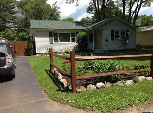 25 Meadow Rd, Hudson Falls, NY 12839