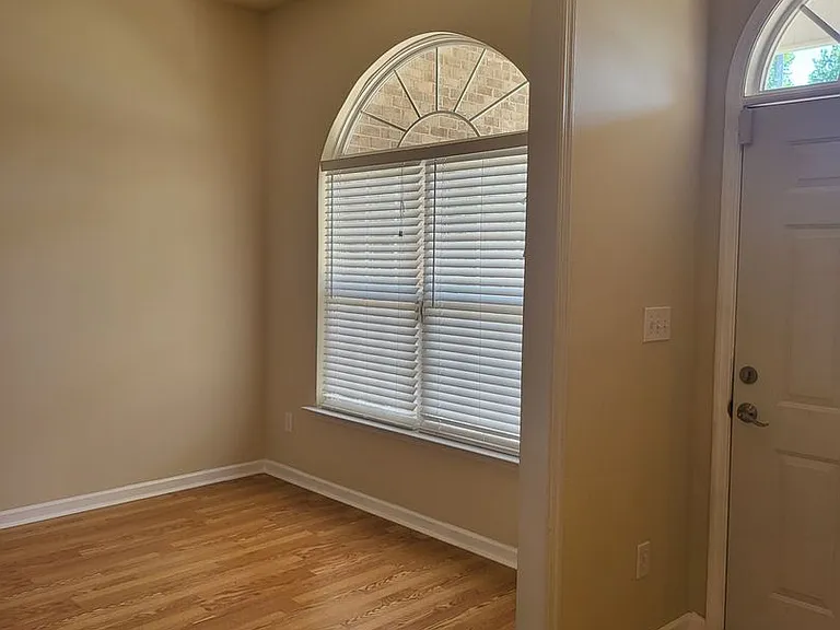 139 Autumn Haven Ln — Photo 10