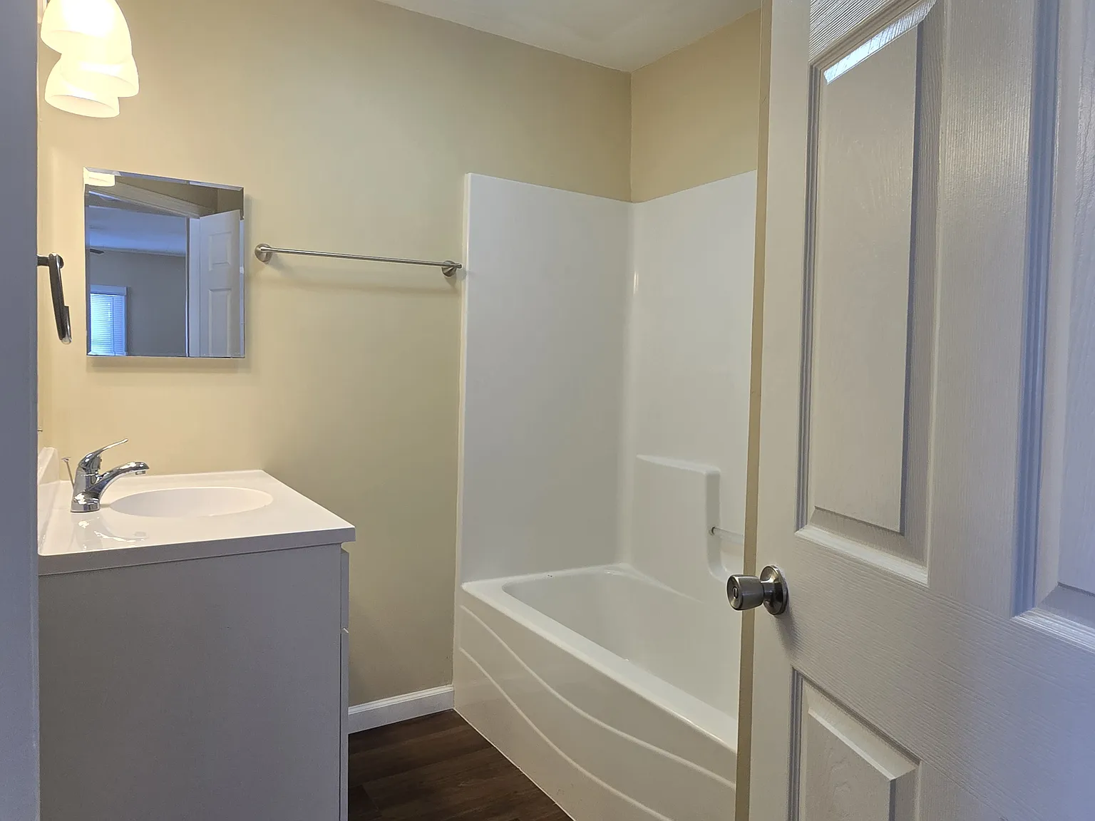2 bed, 800 sqft, $1,125 — Photo 4