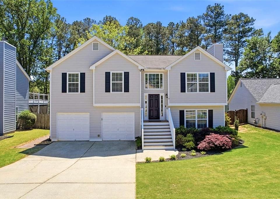1st image of 2604 Lake Park Bnd