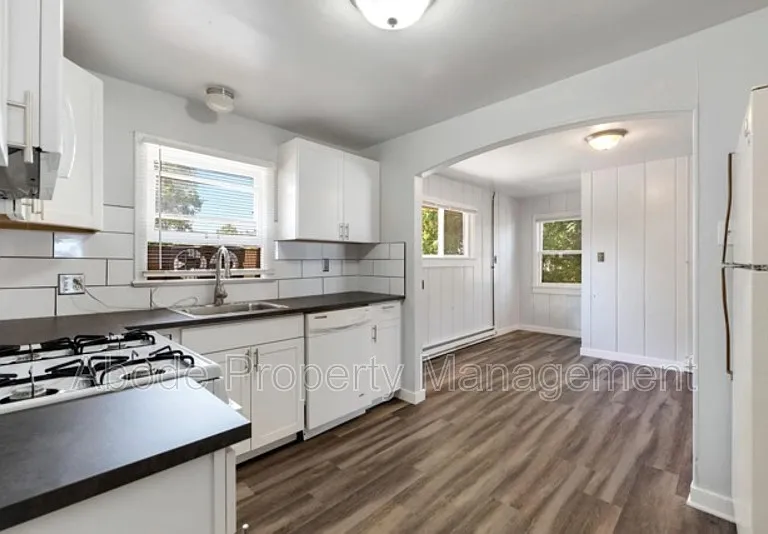 126 S Lincoln Ave #3 — Photo 2