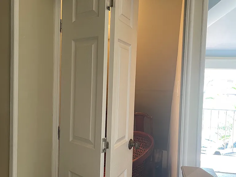 147 N Canyon Blvd #B — Photo 31
