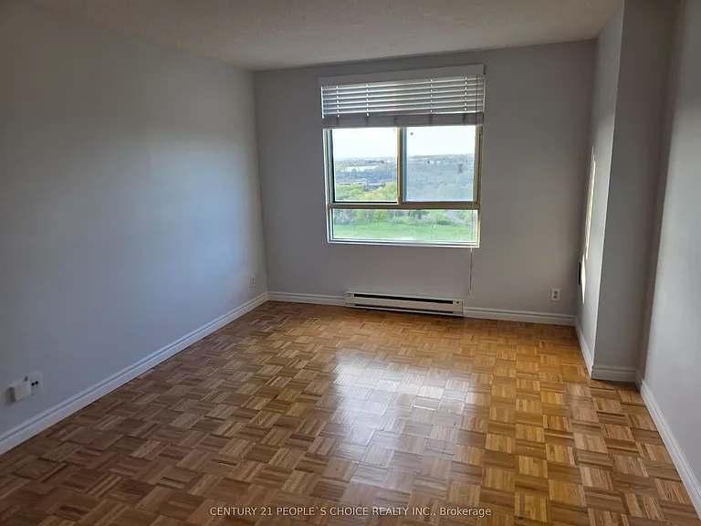 61 Markbrook Ln #1804 — Photo 6