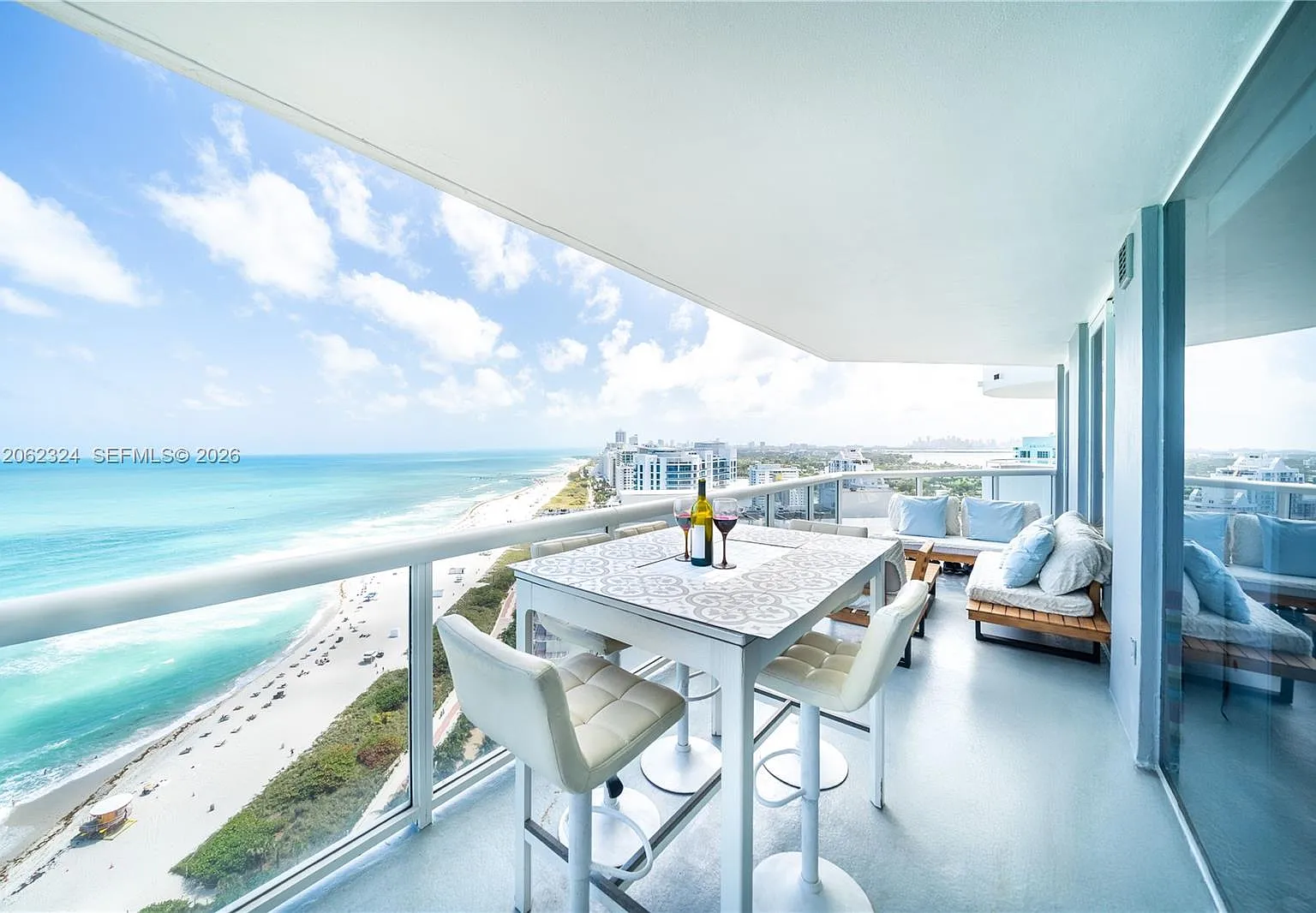 La Gorce Palace Condo — Photo 2