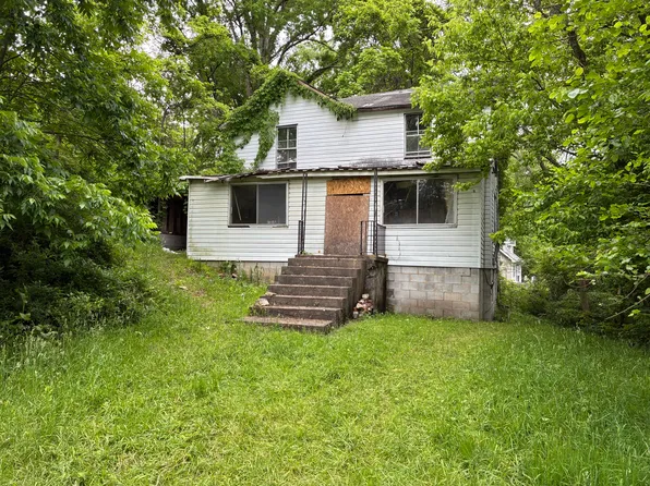 80 Rotan St, Fayetteville, WV 25840