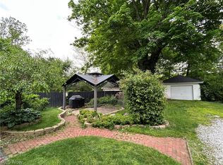 153 W Burns Ave, Akron, OH 44310