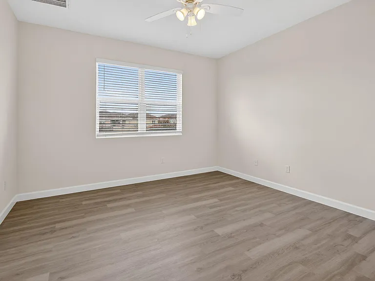 10552 SW Toren Way — Photo 17