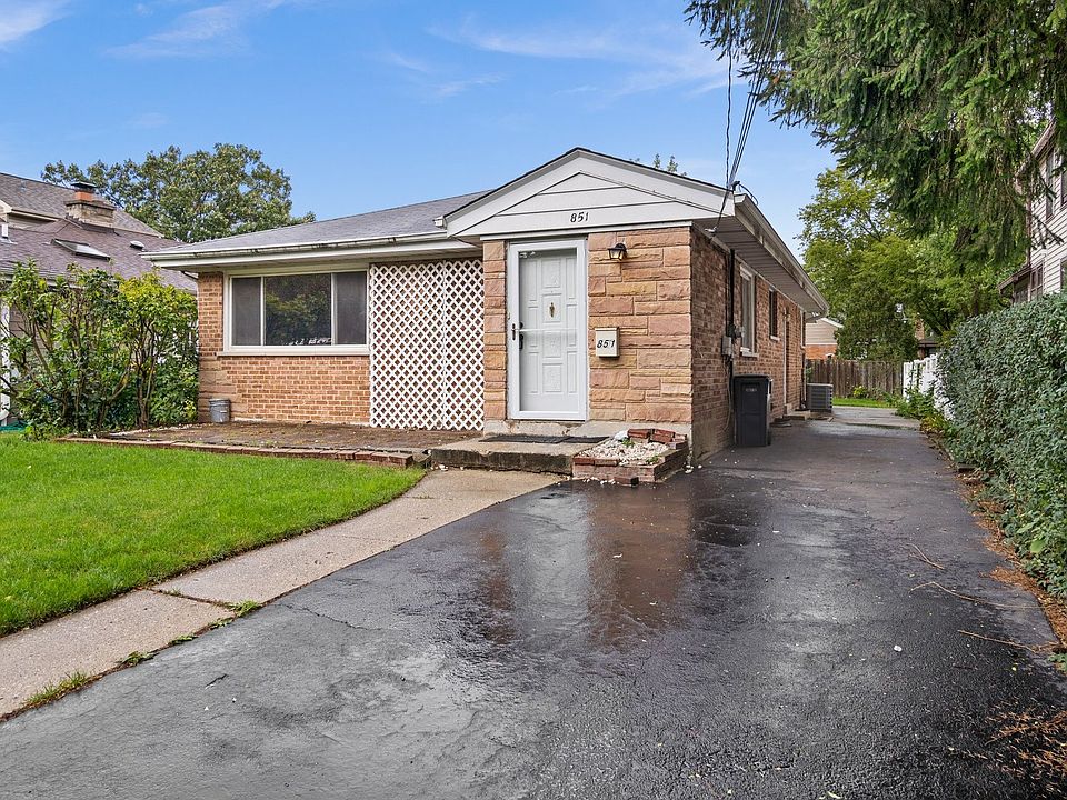 1st image of 851 Pleasant Ave