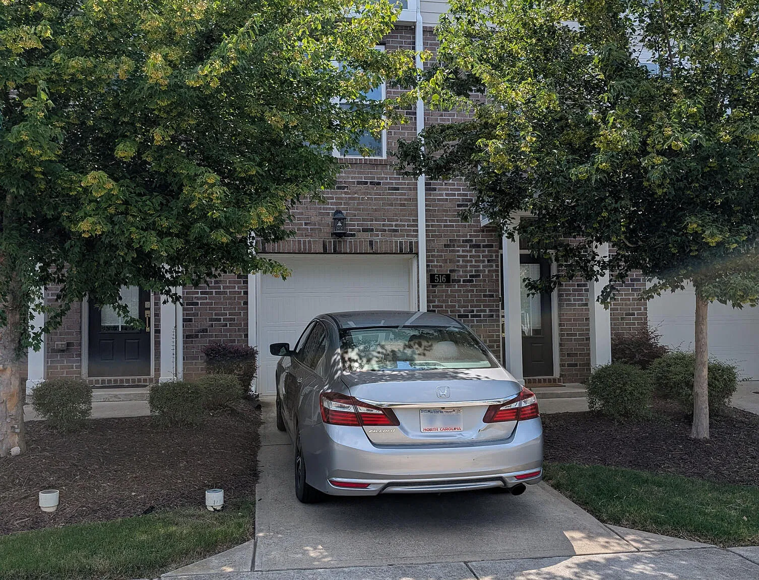 3 bed, 3.5 bath, 1856 sqft, $1,950 — Photo 1