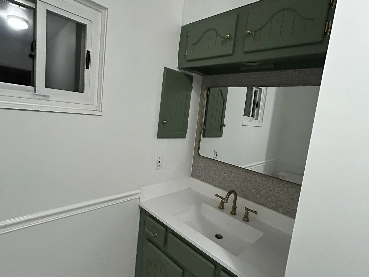 2 bed, 1100 sqft, $1,600 — Photo 4