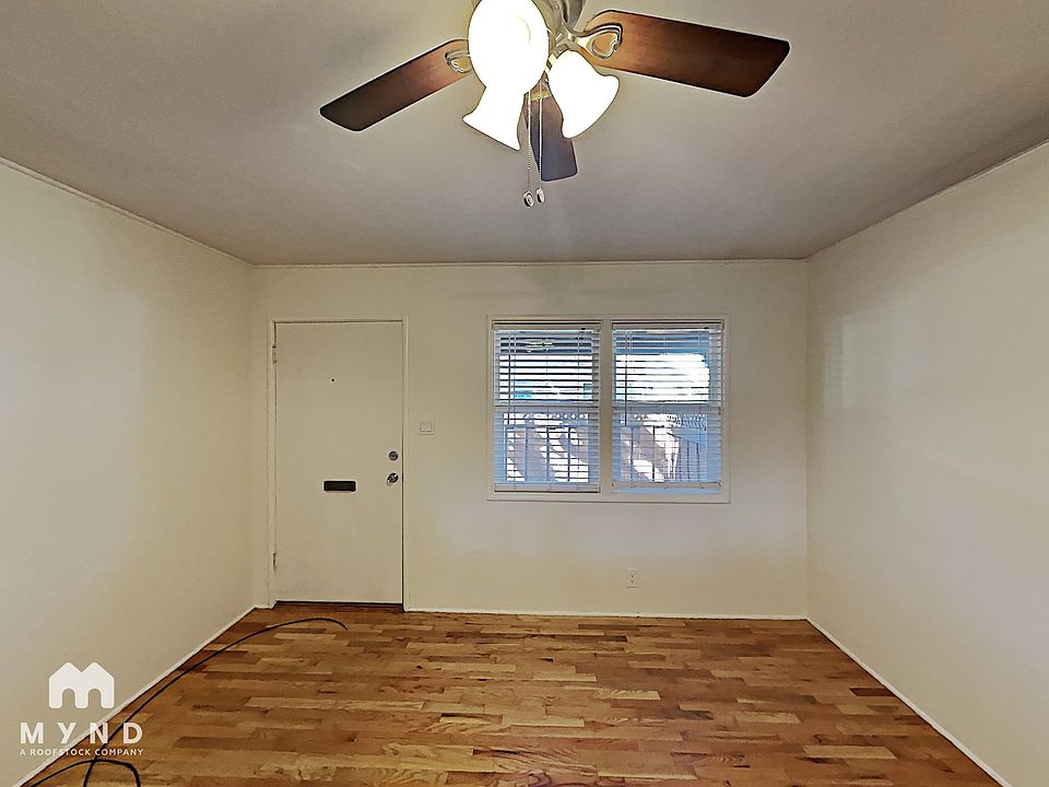 1st image of 17 Garrison Dr #17