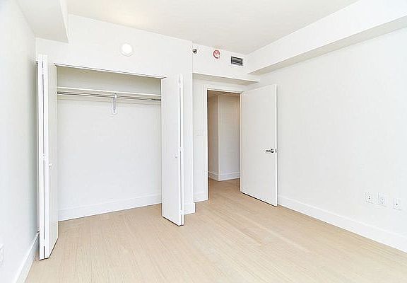 4th image of 542 W 153rd St APT 602