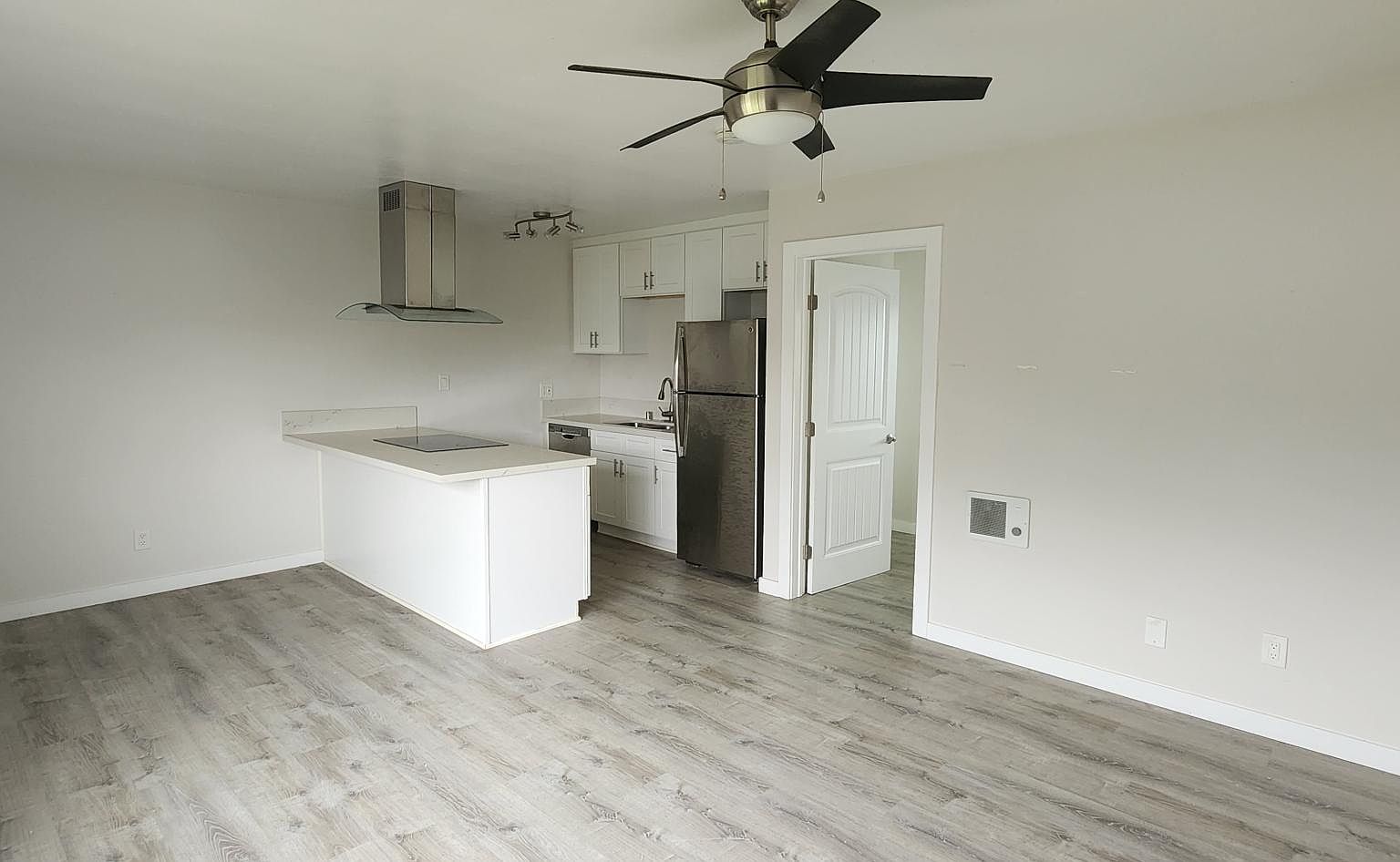 3882 Conde St, San Diego, CA 92110 Zillow