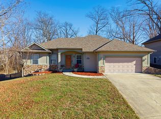 702 Wolf Trl, Columbia, MO 65201