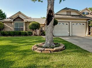 2718 Strother Dr, Garland, TX 75044