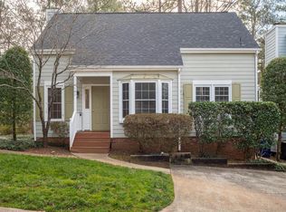 101 Lorilane Dr, Carrboro, NC 27510