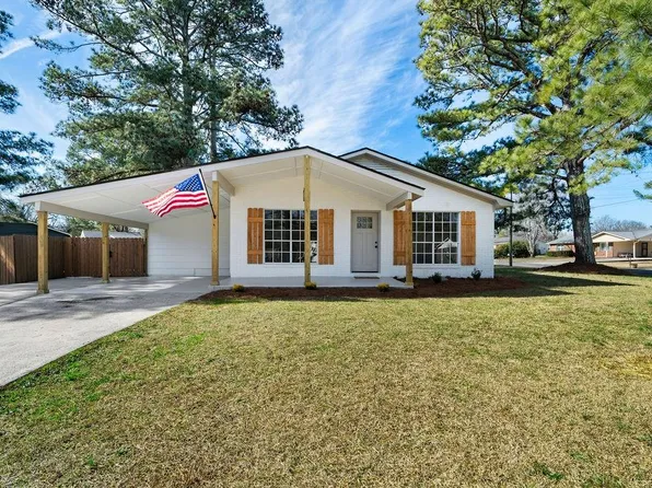 141 Malone Dr NW, Rome, GA 30165