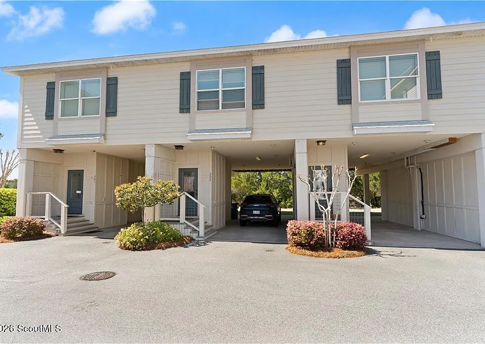 303 Hidden Harbor Way