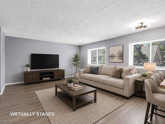 3rd image of 12029 Clifton Blvd APT 204