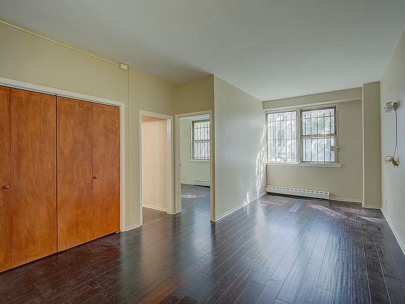 2nd image of 87-15 165th St #2A