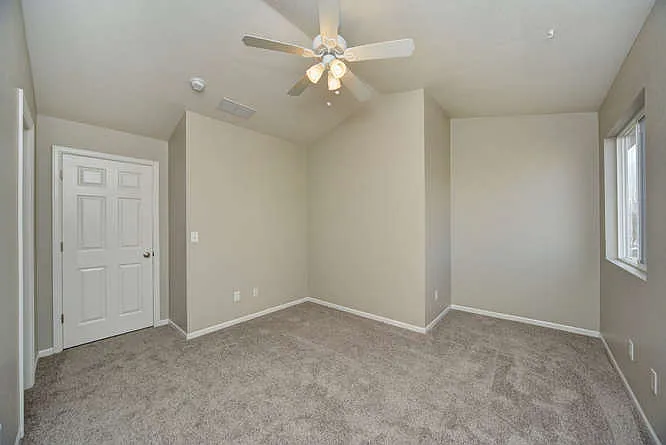 3380 Saratoga St #F — Photo 10