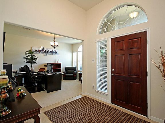 5th image of 7439 Boerne Creek Dr