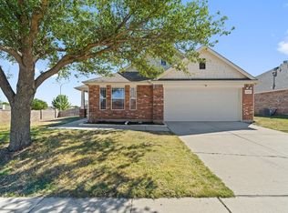14152 Rodeo Daze Dr, Fort Worth, TX 76103