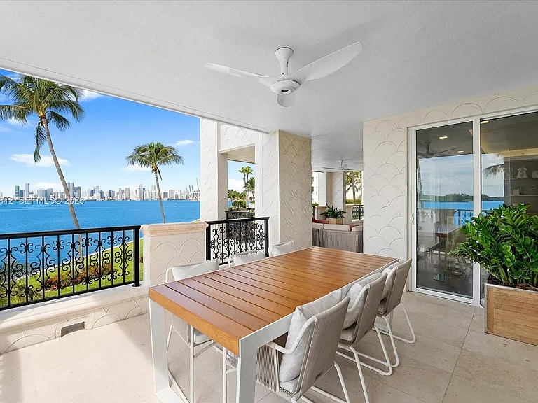 4921 Fisher Island Dr #4921 — Photo 15