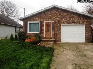240 N Avon Ave, Wadsworth, OH 44281