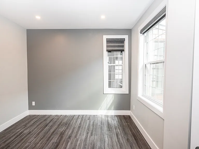883 Grosvenor Ave #6 — Photo 46