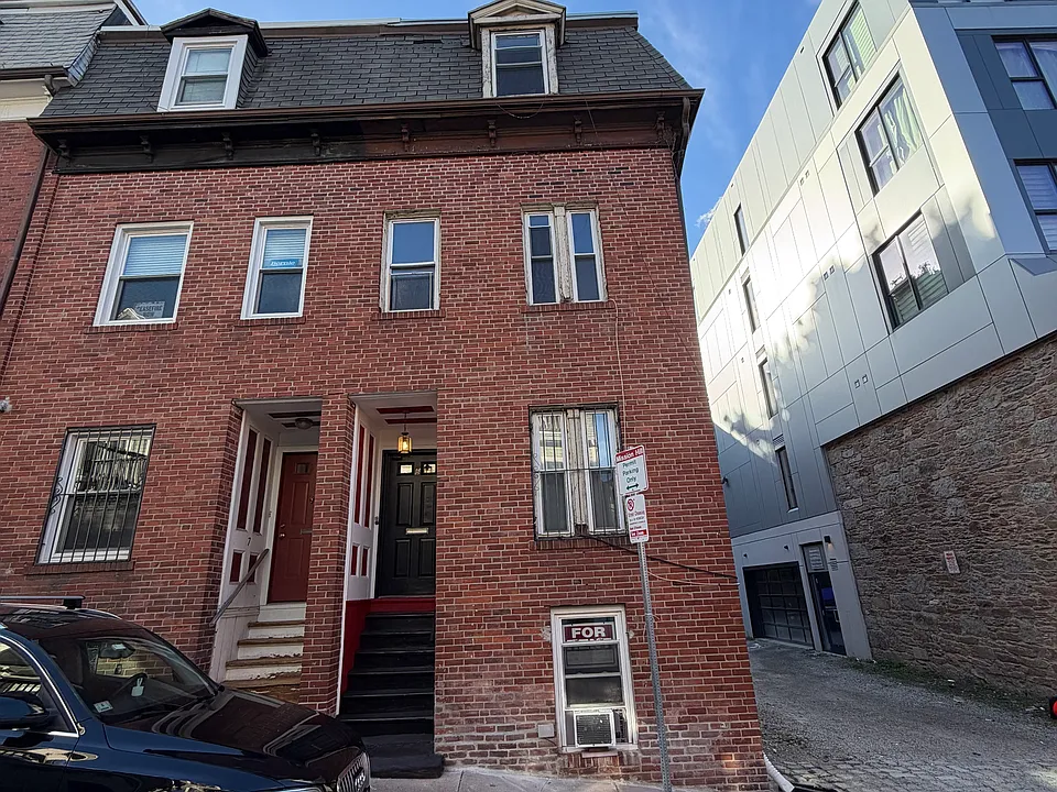 6 Sewall St #3