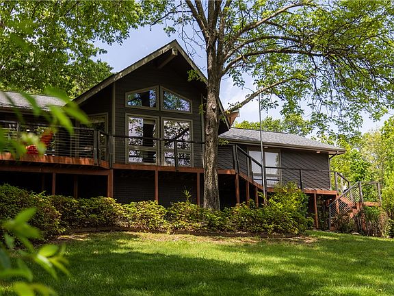 2nd image of 30 Heather Dr