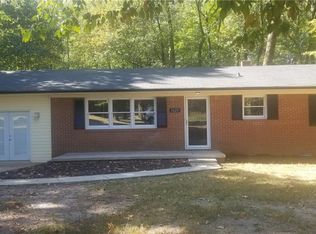1629 Lakewood Dr, High Point, NC 27262