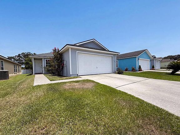 5th image of 7923 Cherry Blossom Dr N #1