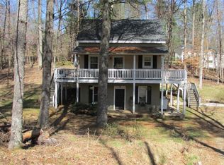 65 Old Deer Path Way, Cleveland, GA 30528