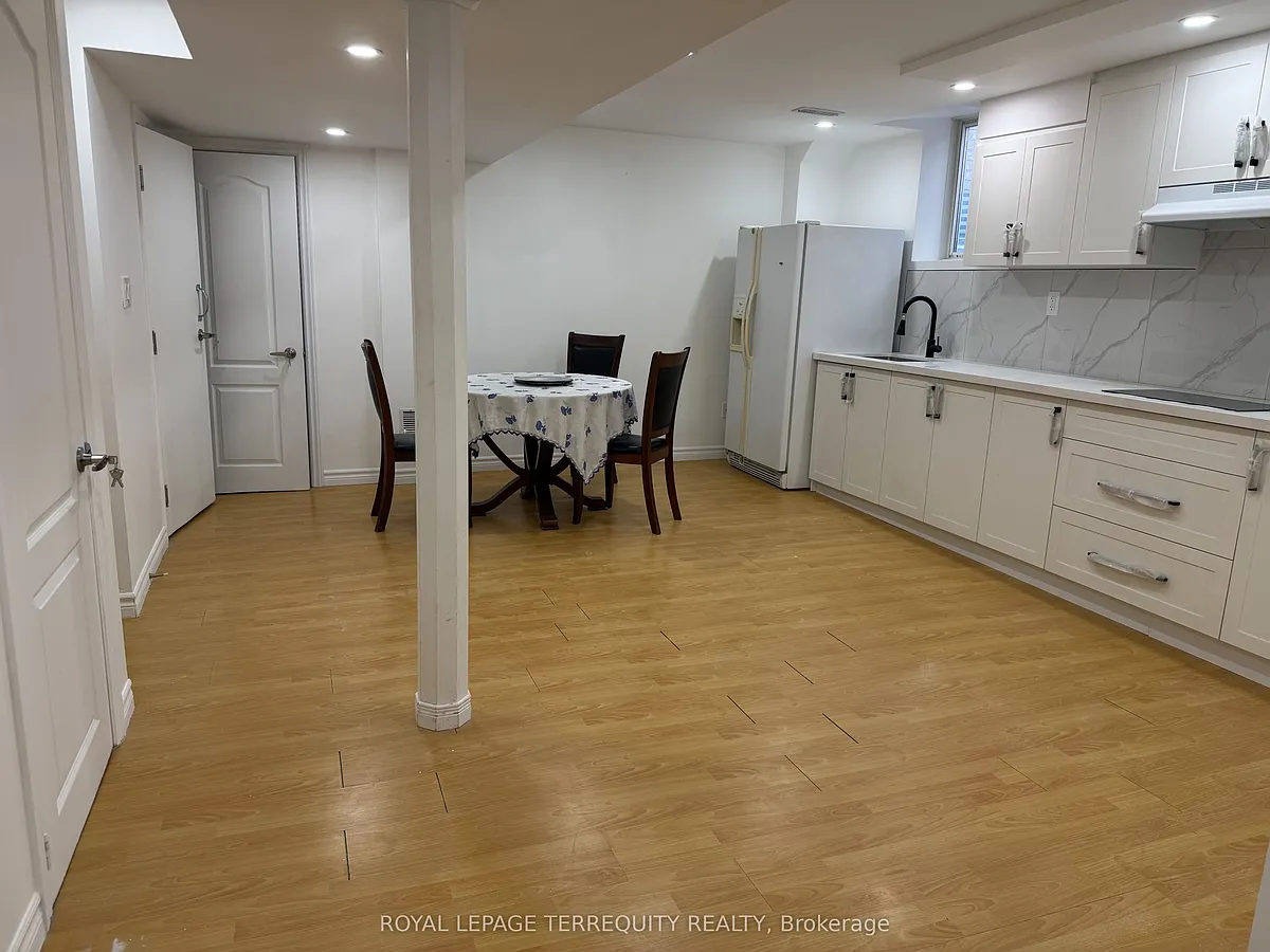 Building Photo - 520 Matisse Pl #BASEMENT
