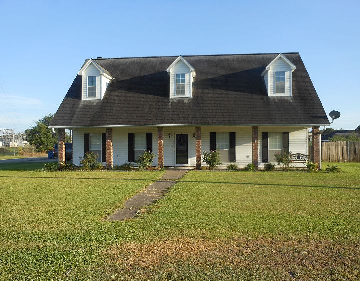 1st image of 719 Acadian Dr