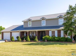 1740 Nottingham Dr SW, Decatur, AL 35603