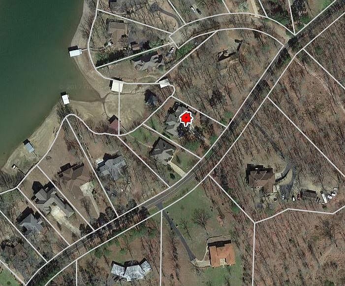 1st image of 628 Farr Shores Dr